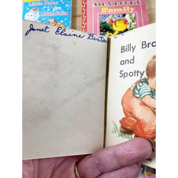 Vintage Lolly Pop Childrens Story Book Set Of 5 Hardbacks - Picture 3 of 3